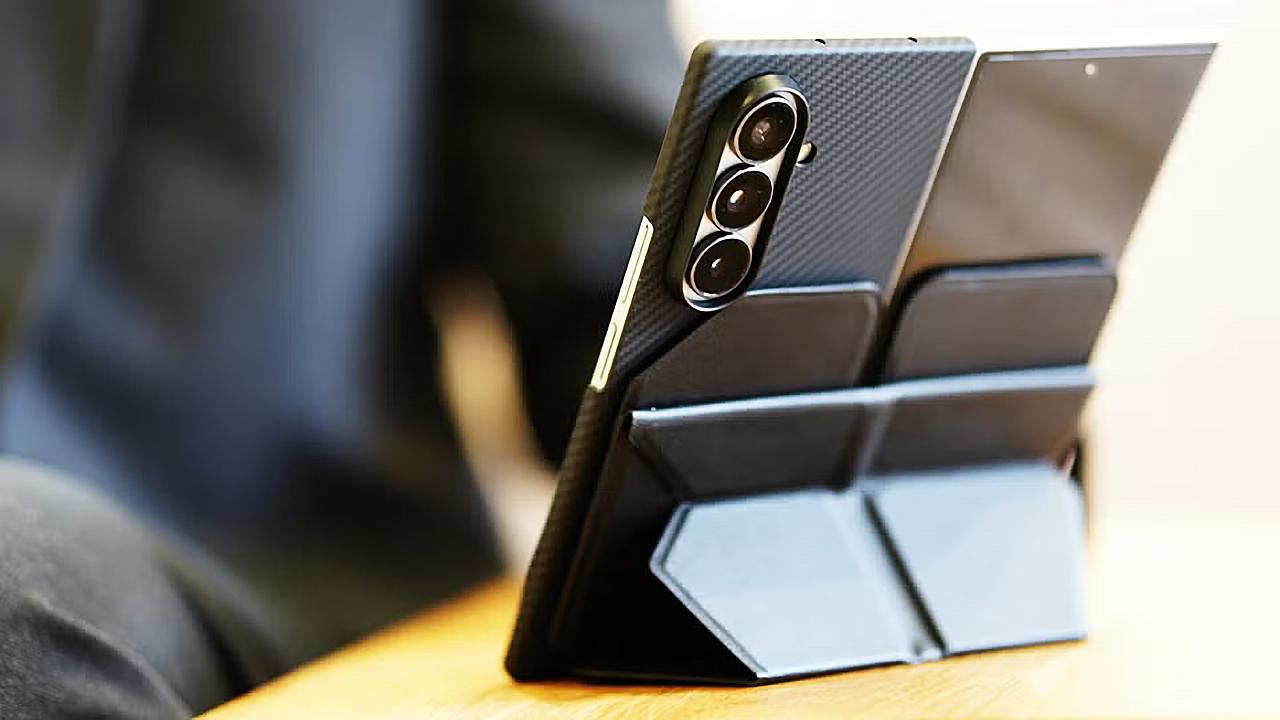 SHUREが「スマホに挿すだけ」のマイク出した。これ、業務用レベルじゃ