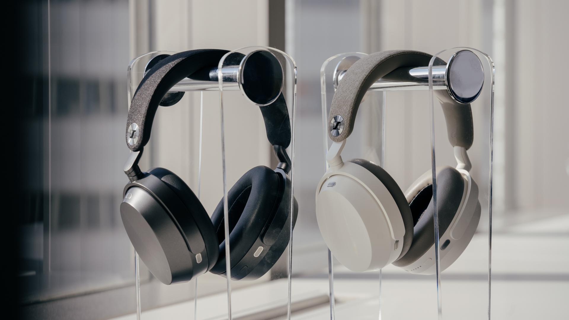 ゼンハイザー史上最強のノイキャン。待望の新作ヘッドホン「MOMENTUM 5