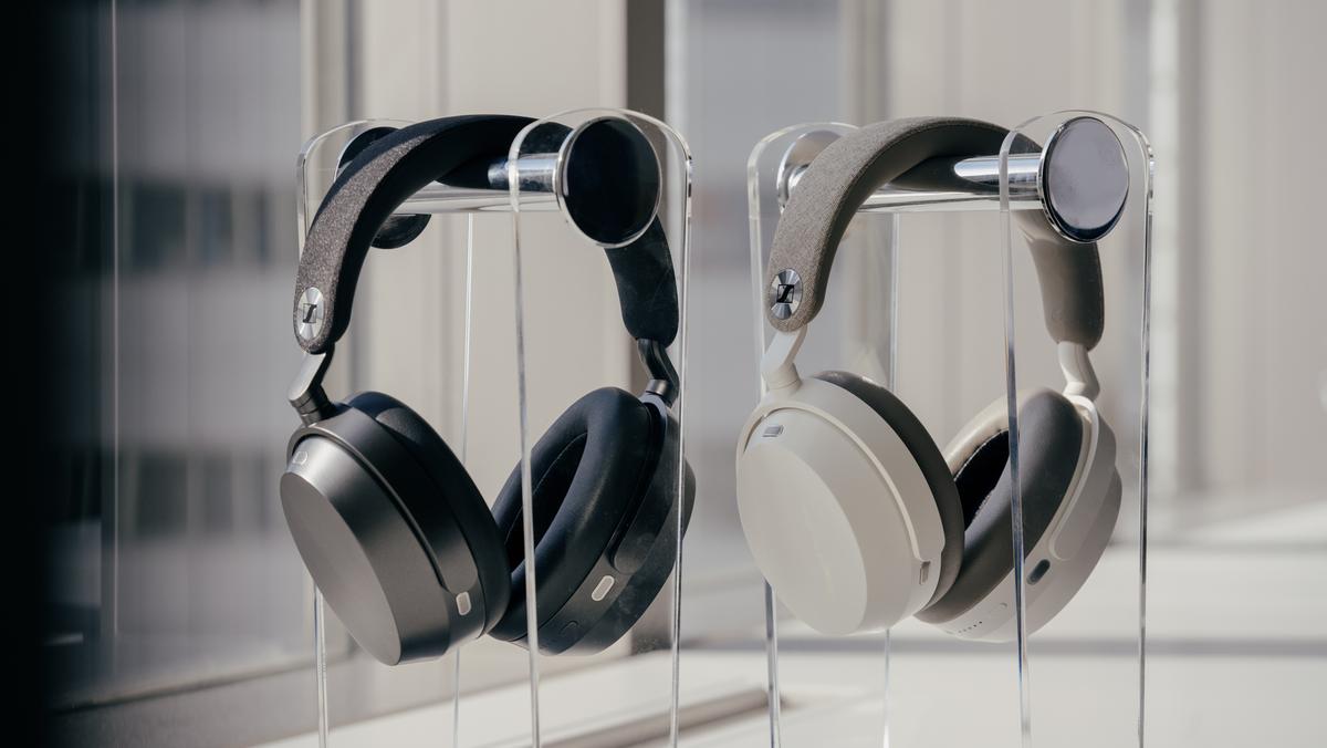 ゼンハイザー史上最強のノイキャン。待望の新作ヘッドホン「MOMENTUM True Wireless 5」登場