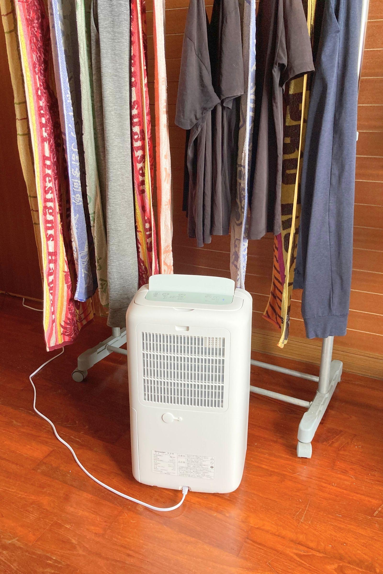 湿度96％の「沖縄の梅雨」にも負けなかった。シャープの衣類乾燥機