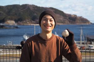 三菱商事を3カ月で辞め、米アグリテックから女川町へ。なぜ彼は「養殖困難な高級貝」に賭けるのか