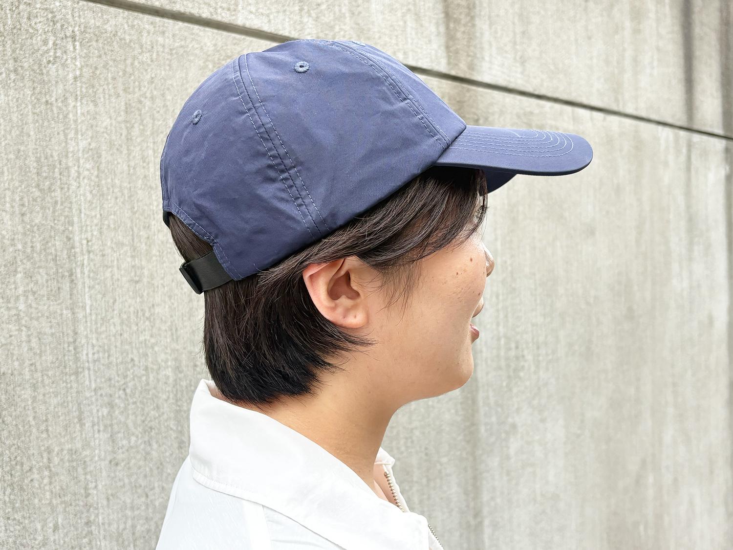 サーモスの「遮熱キャップ」を炎天下で試してみたら、普通の帽子に見え