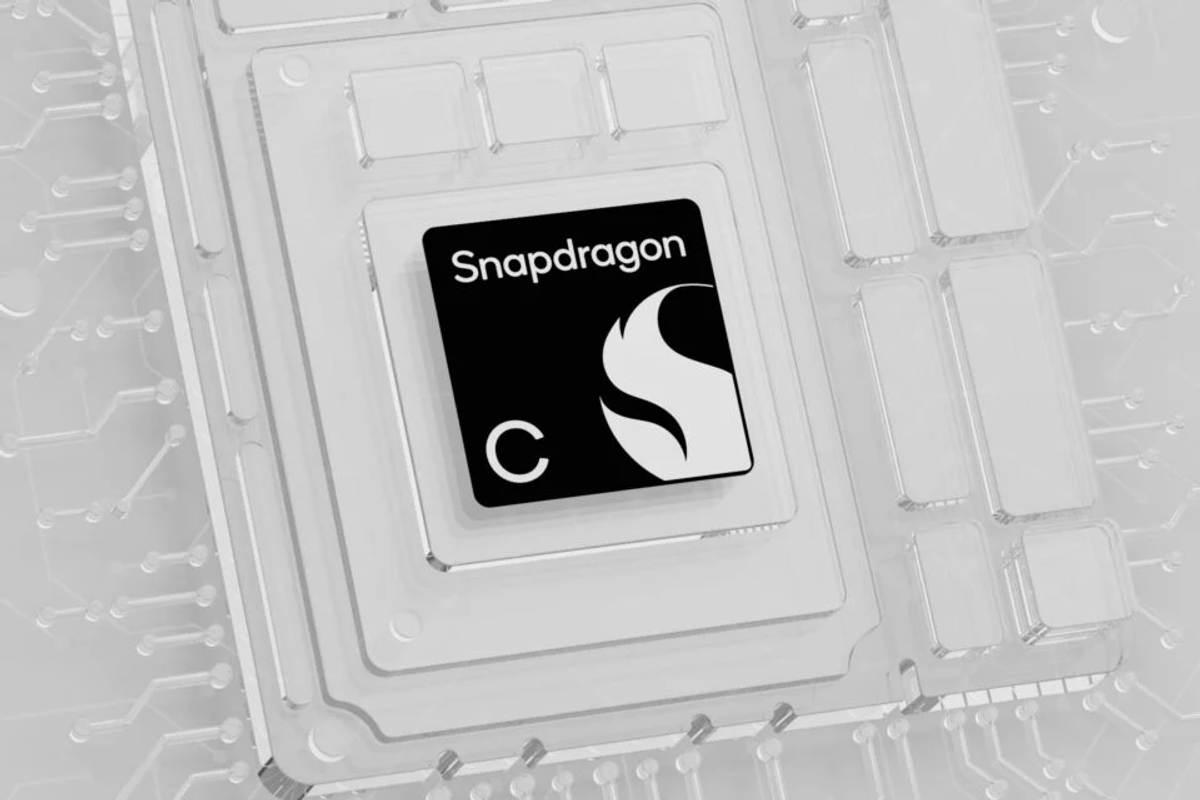 MacBook Neoの半額！ Snapdragon Cシリーズの激安ノートPC