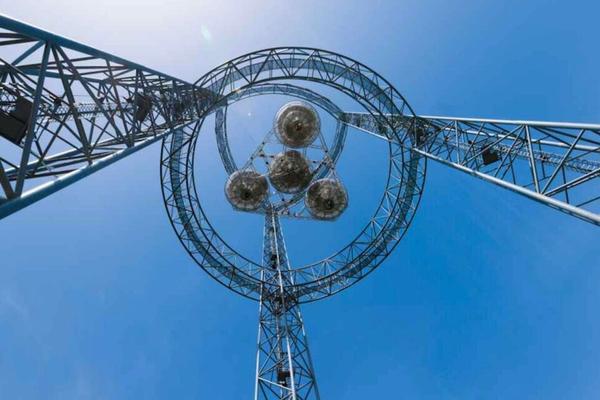 「宇宙からドローンを遠隔充電する装置」中国が開発中