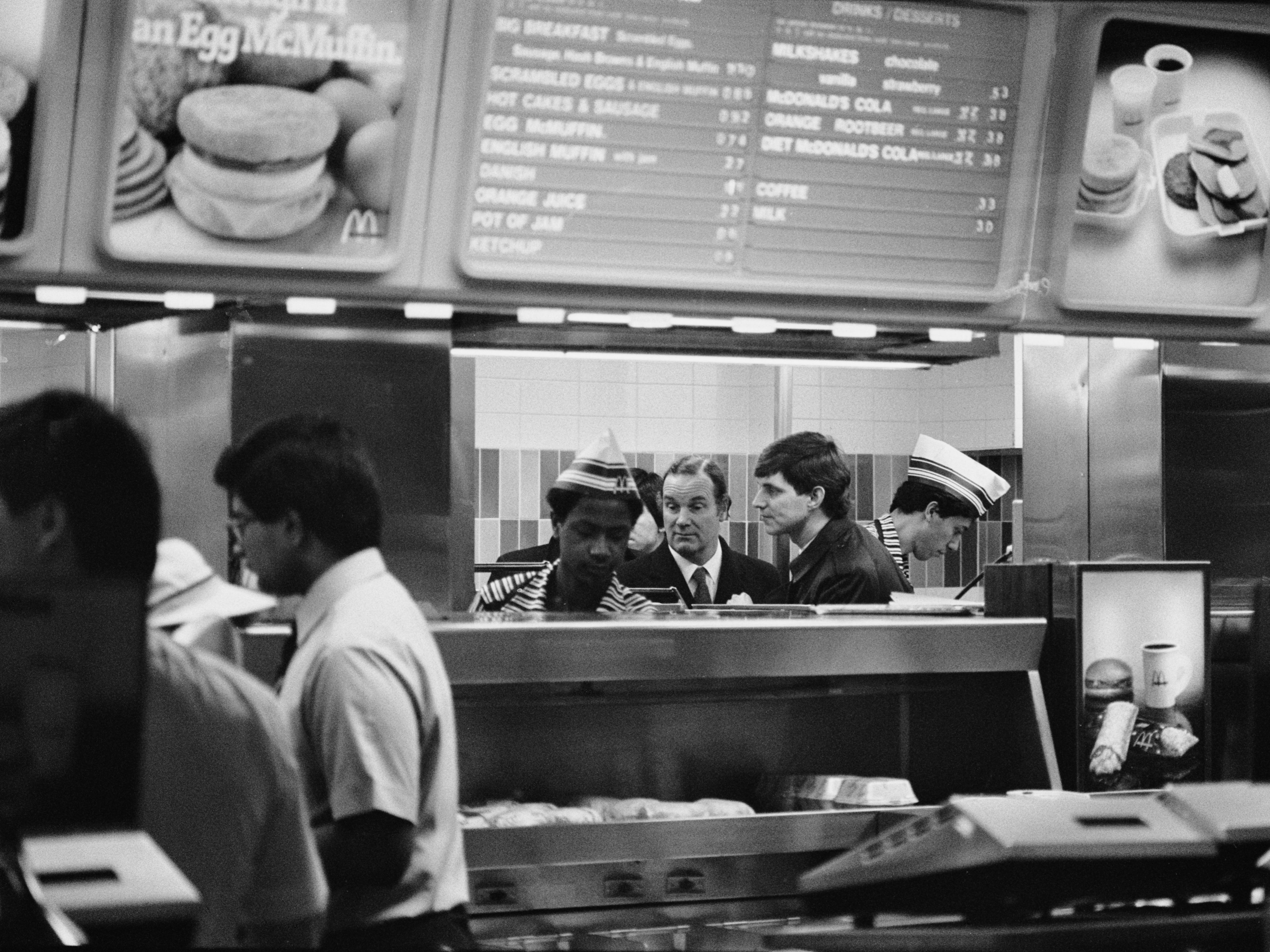 ヴィンテージ写真が映し出す1980年代のマクドナルド。今はなき個性的な