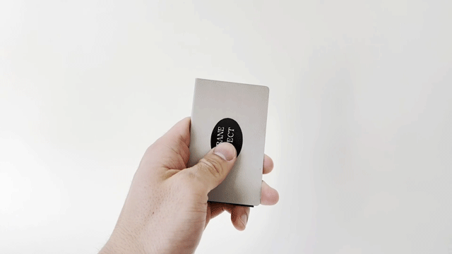 名刺交換の「しまった！」をスマートに救う。燕三条職人が手掛ける19g