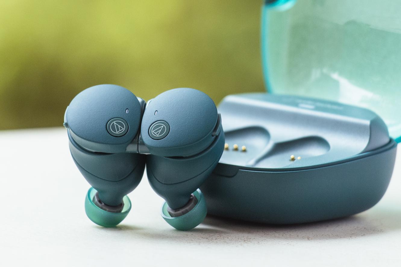 夏イヤホンの本命。マグネットでくっつくオーディオテクニカの