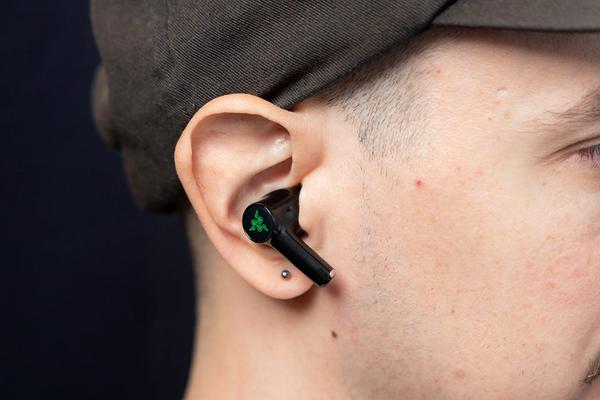 Razerの超低遅延ゲーミングイヤホン「Hammerhead V3 HyperSpeed」レビュー：機能も音質も悪くない、でも決め手に欠ける
