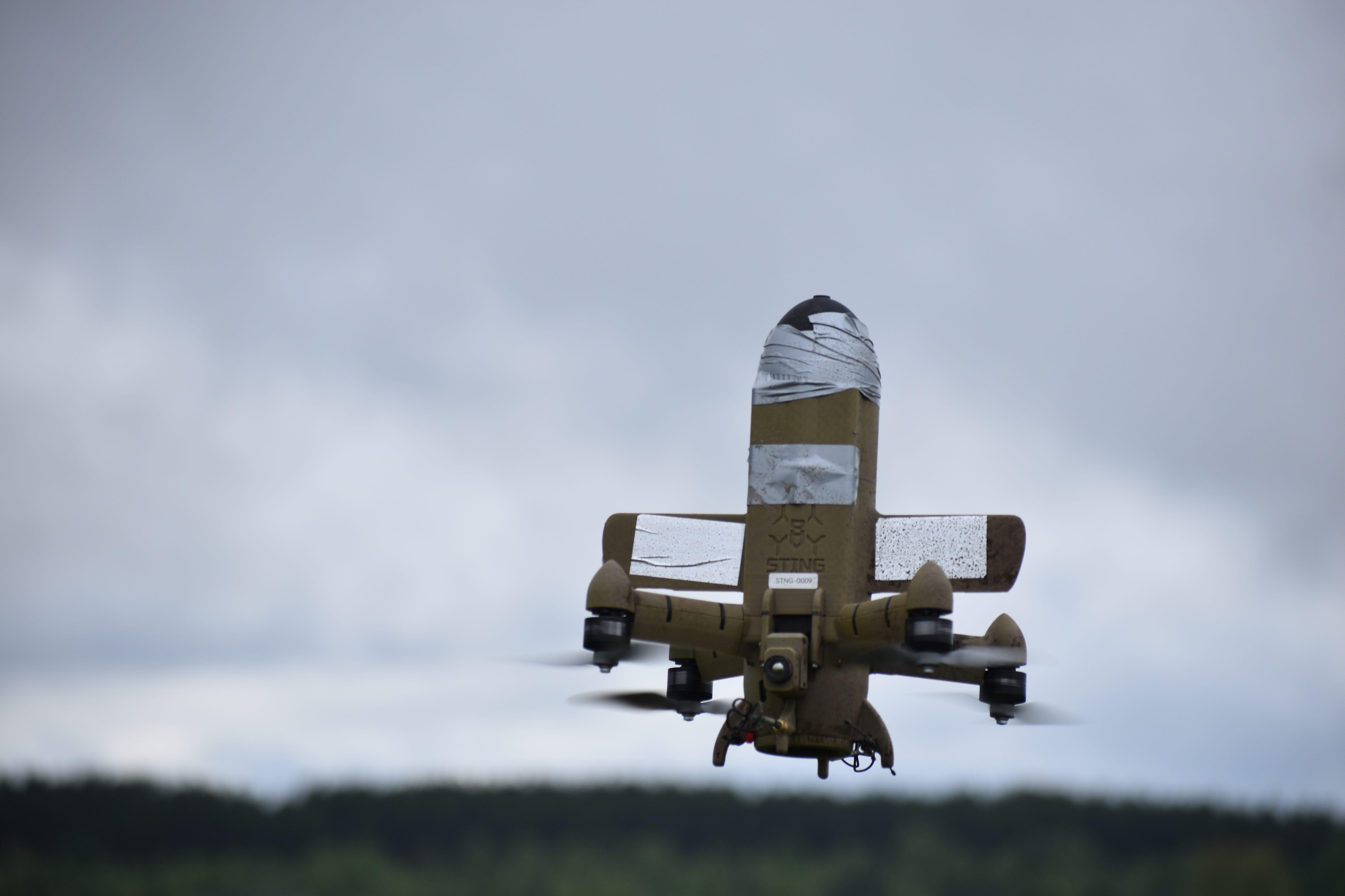 ウクライナの防衛企業、次世代迎撃ドローンを開発中 | Business