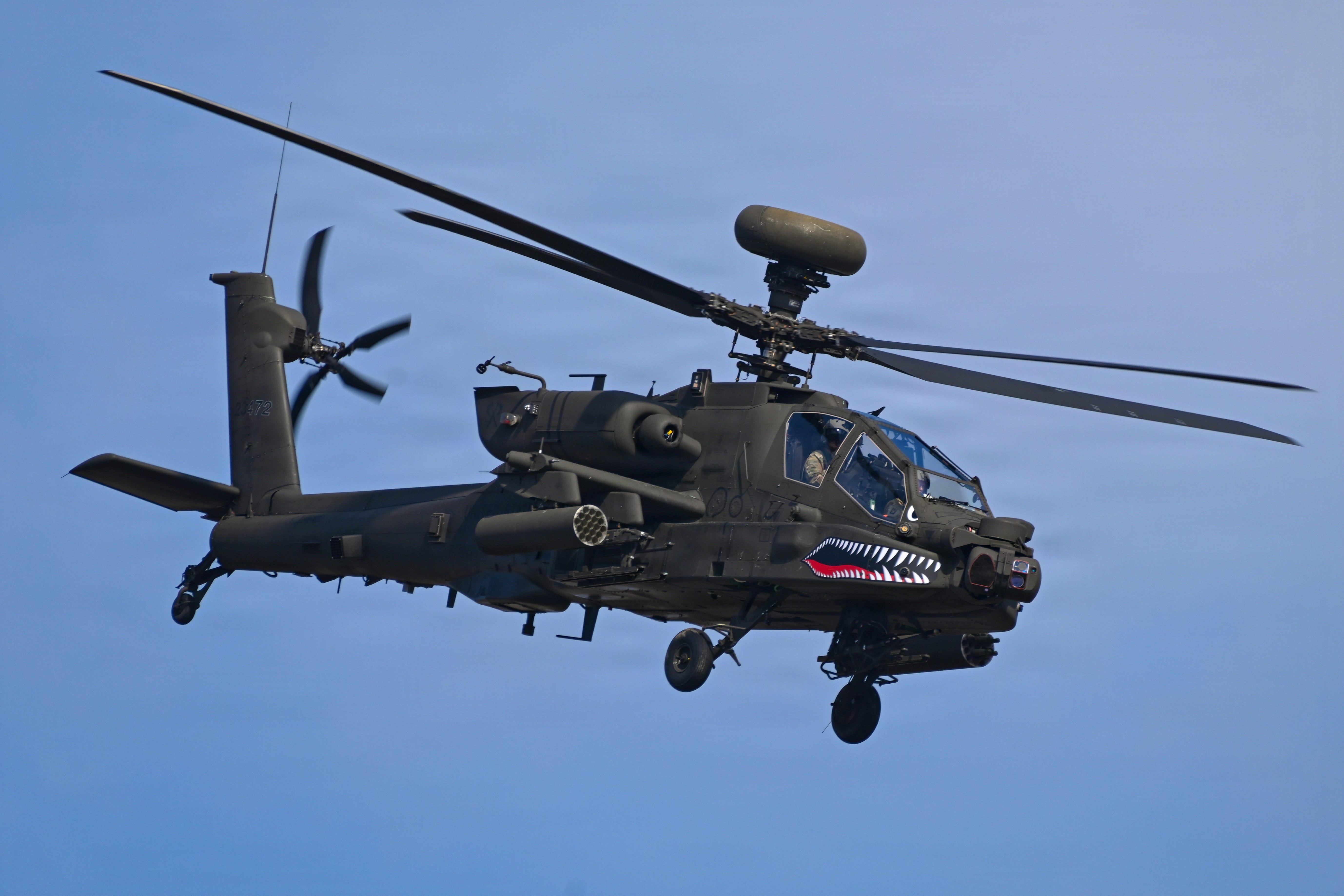 アパッチ米軍仕様 写真で見る、AH-64アパッチ攻撃ヘリコプター…イランで撃墜されたが、兵
