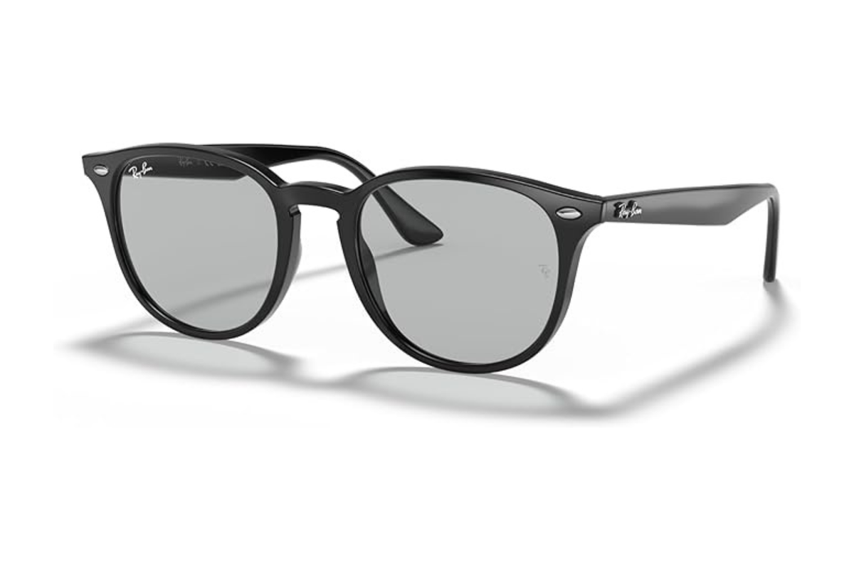 名門ブランドの品質を1万円台で。最新素材で驚くほど軽いRay-Banの
