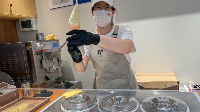 北京発のジェラートブランドの野人先生は素材へのこだわりを打ち出し、若者に支持を広げている。