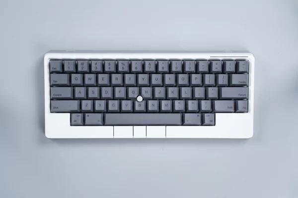 渋さ極まるHHKB Studio、灰色キーキャップ登場 | ギズモード・ジャパン