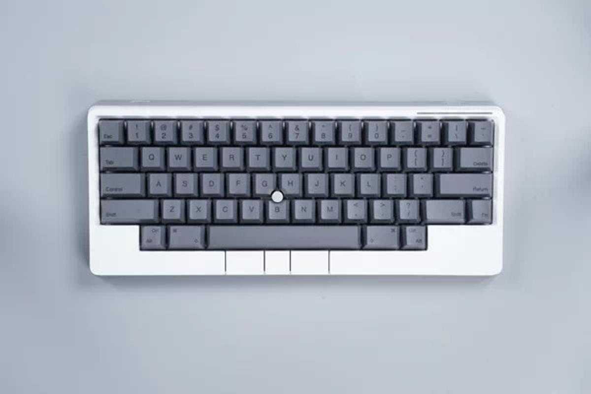 渋さ極まるHHKB Studio、灰色キーキャップ登場 | ギズモード・ジャパン