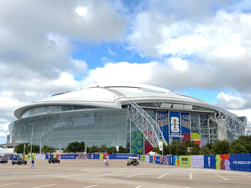 オランダ戦とスウェーデン戦の会場「AT&Tスタジアム」。