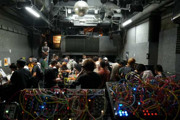 モジュラーシンセの作り手たちが渋谷に集まる。「Patching for Modular