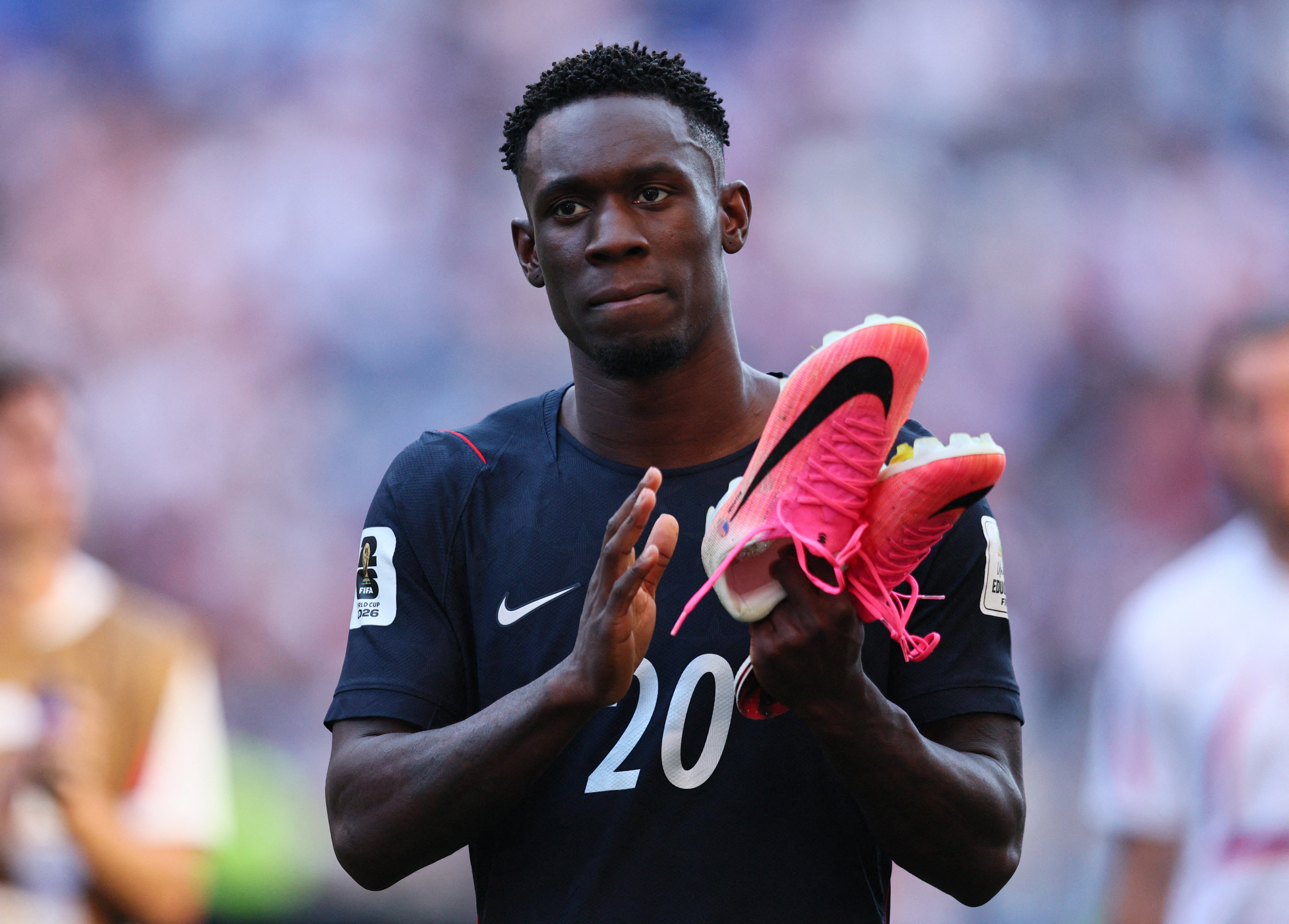 あ*ず様  アメリカ代表　ワールドカップ W杯に“トランプの影”──アメリカ代表選手の出場停止処分、電話一本で