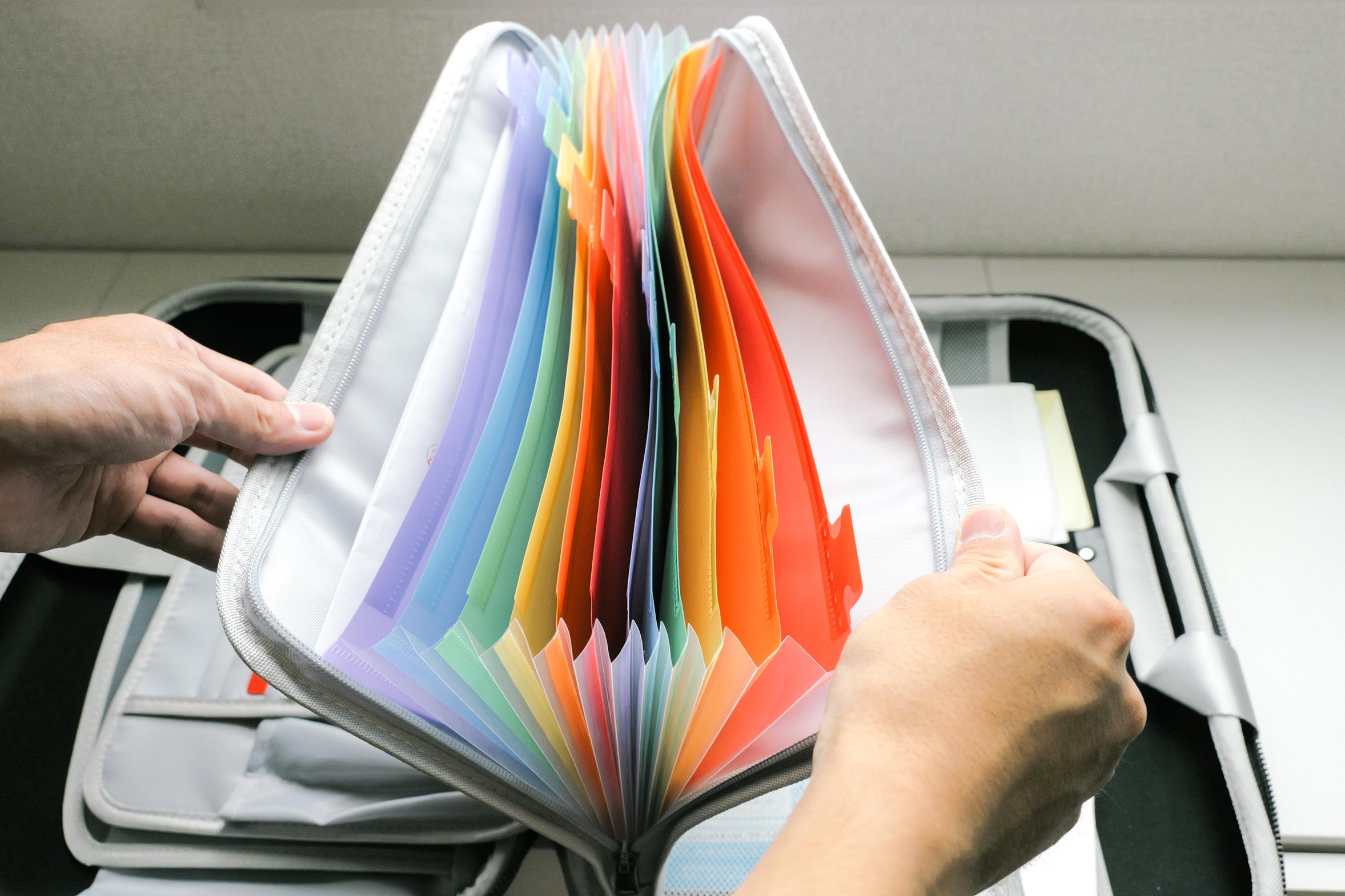 重要書類や貴重品の整理に金庫バッグという選択肢。1年試してわかった