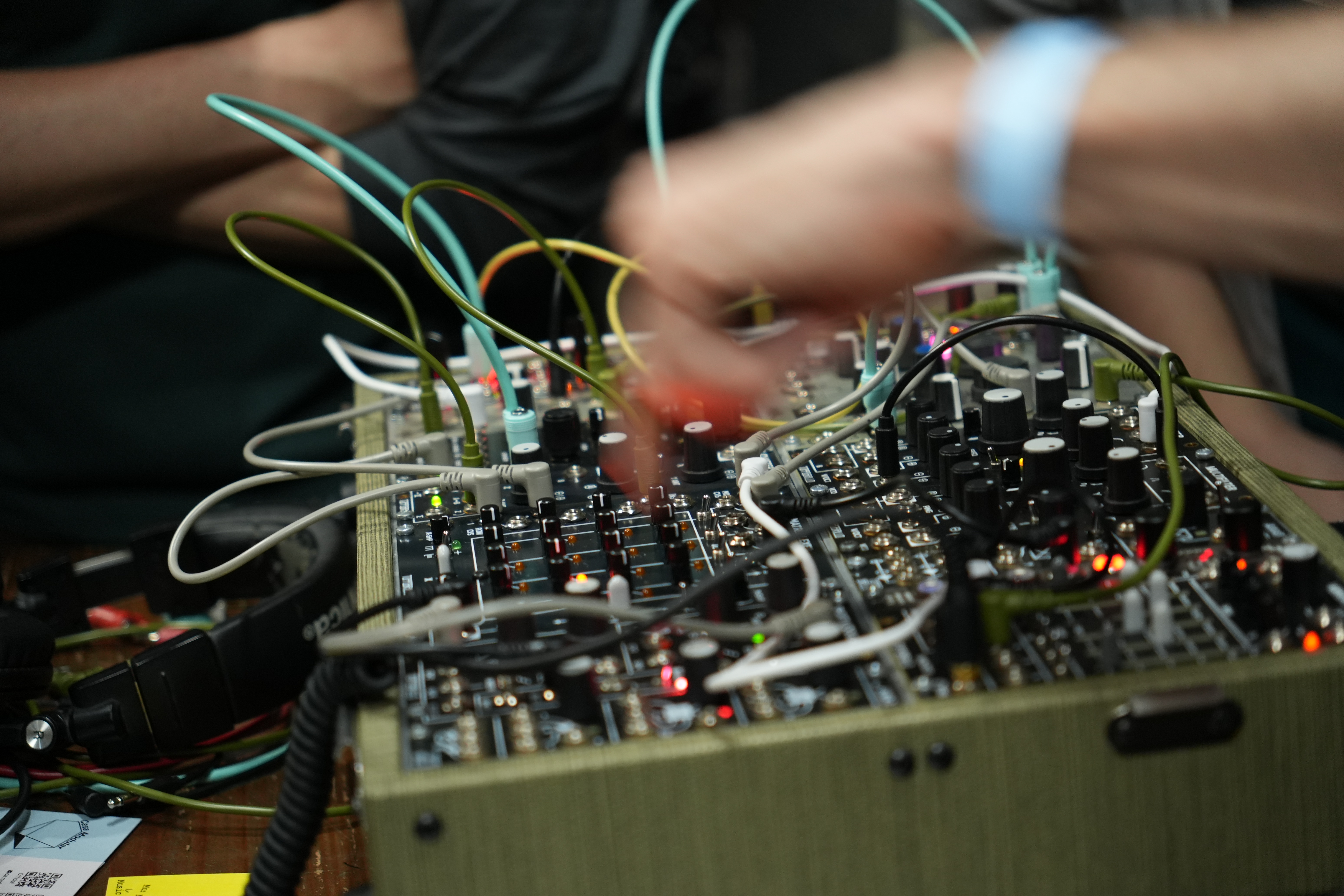 モジュラーシンセの作り手たちが渋谷に集まる。「Patching for Modular
