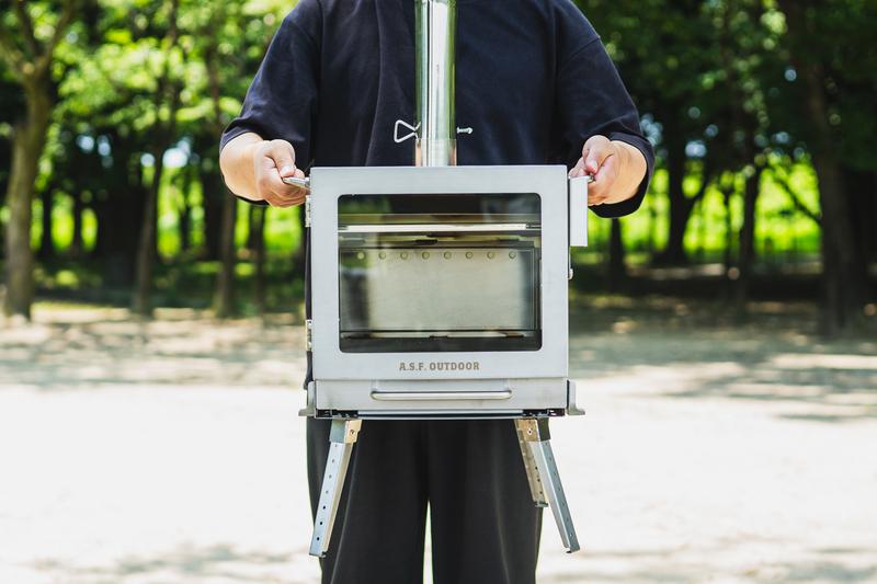 本体側面に付いた持ち運び用の取っ手