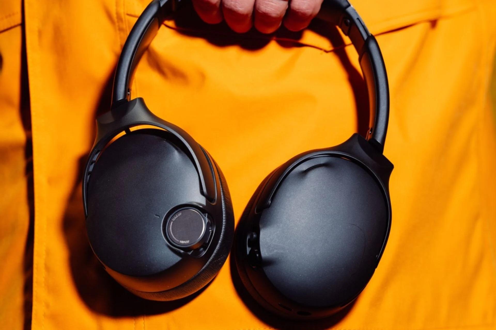 Boseのオーディオ技術搭載！ Skullcandyが新作ヘッドホン「Crusher