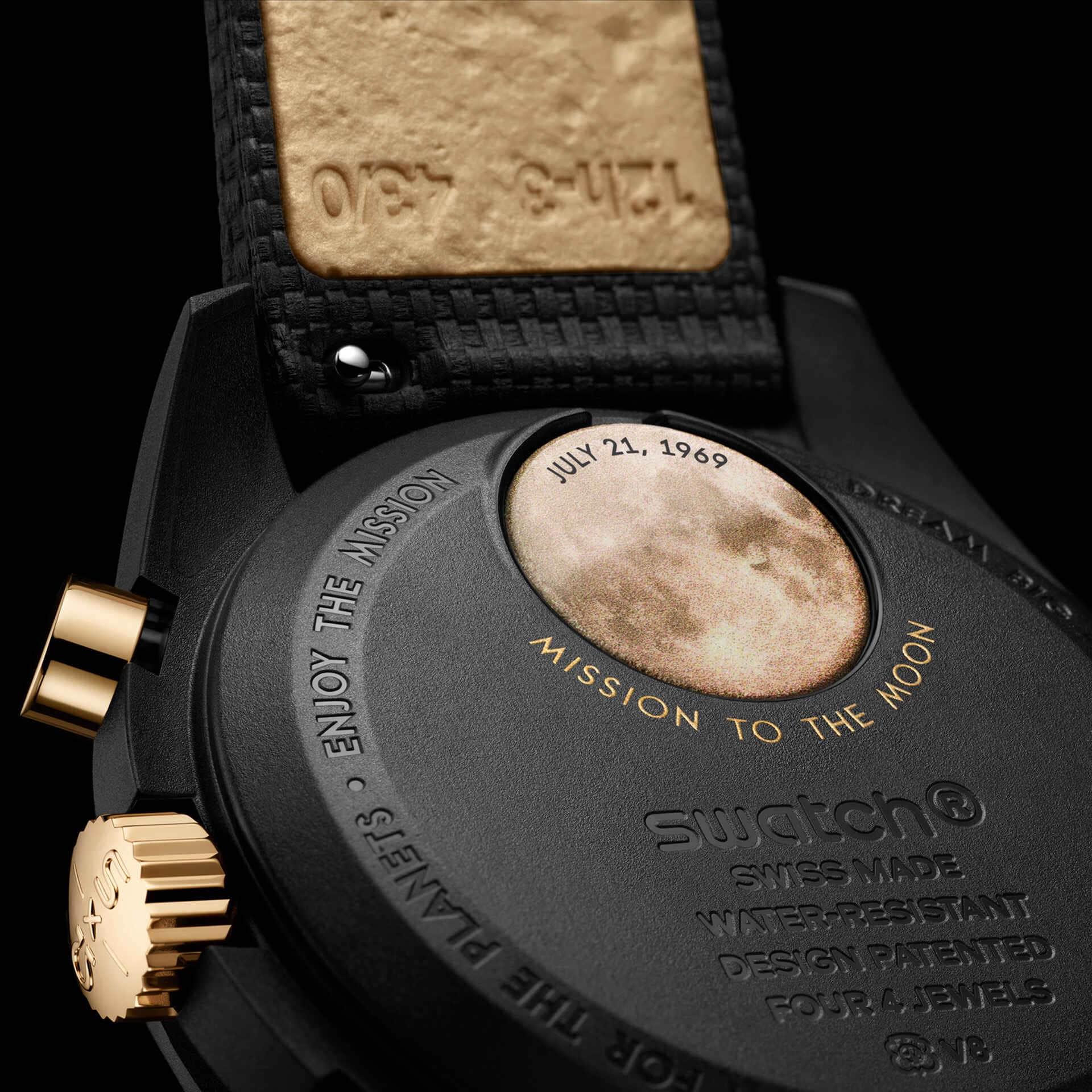 稼働 OMEGA×swatch 腕時計 Venus コラボ 金星 希少 3306 19万円ぶんのゴールドを使っているのに10万円。オメガ×スウォッチの