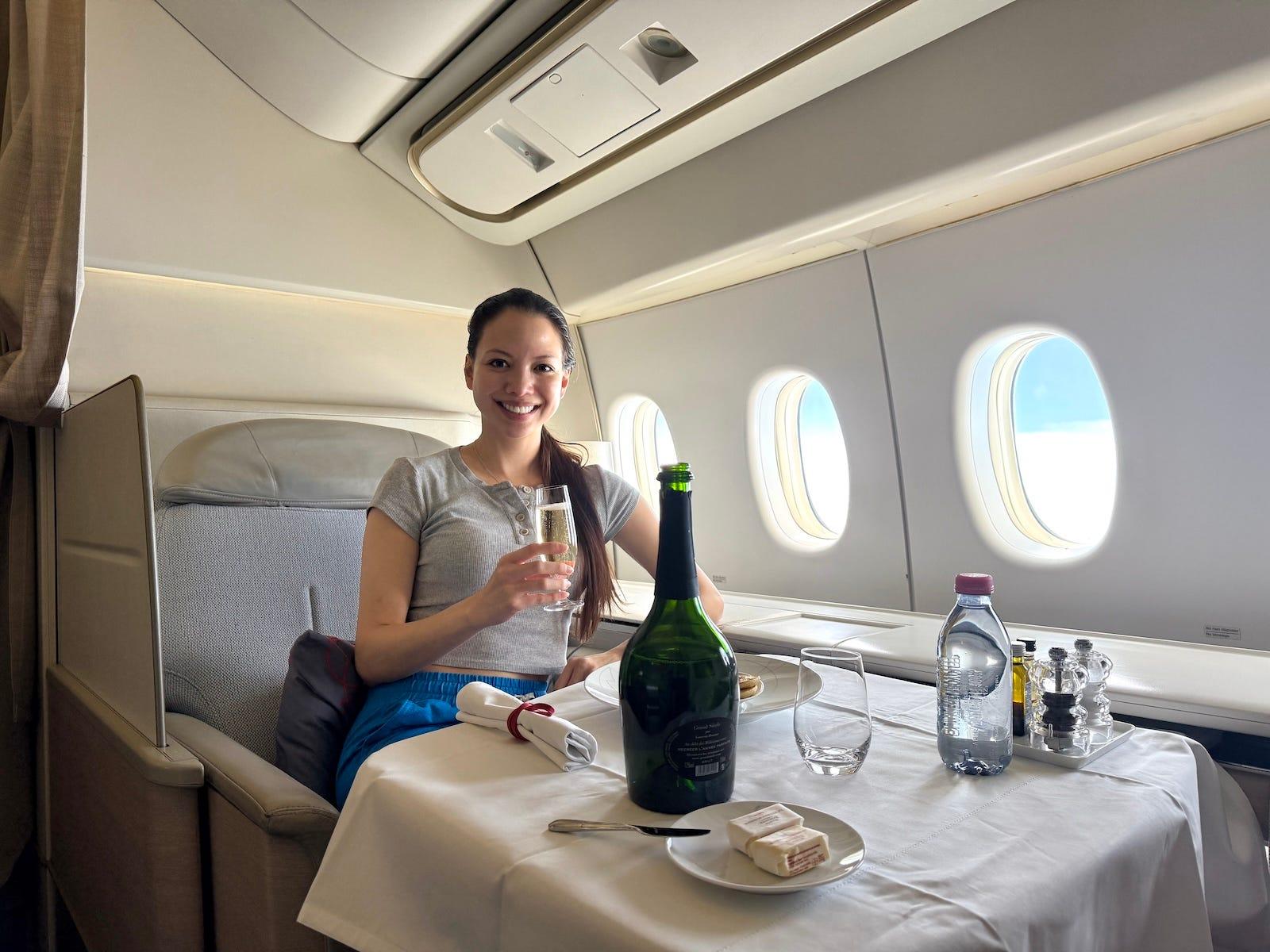 片道約220万円。エールフランスのファーストクラスに乗ってみた