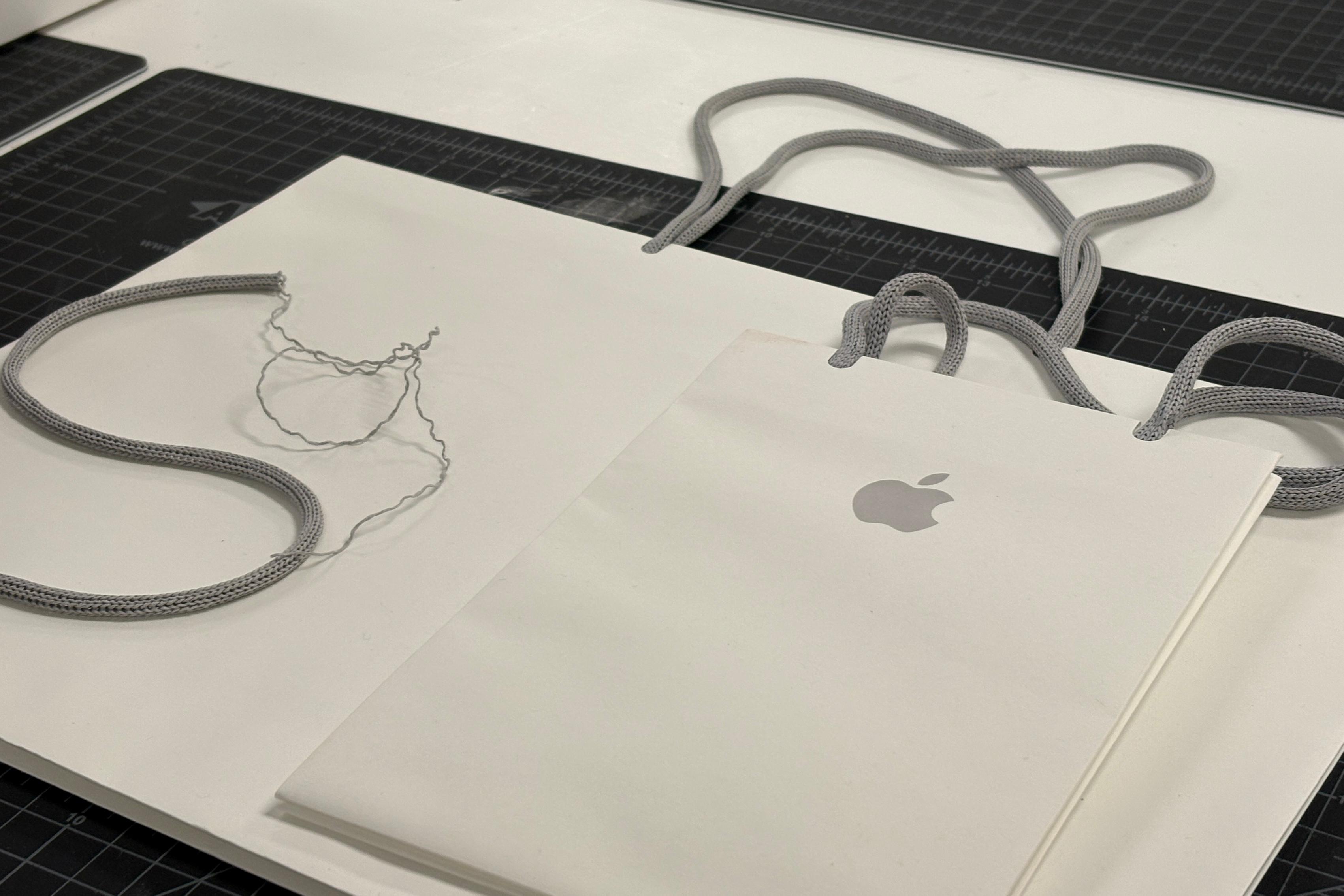 Appleになぜ紙のラボが!? パッケージにも手を抜かない秘密がありました