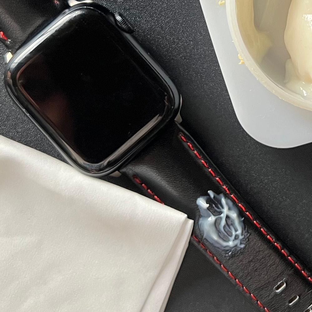 その他 Apple リンゴマークに囲まれている方に朗報。なんとAppleデバイス専用クロス