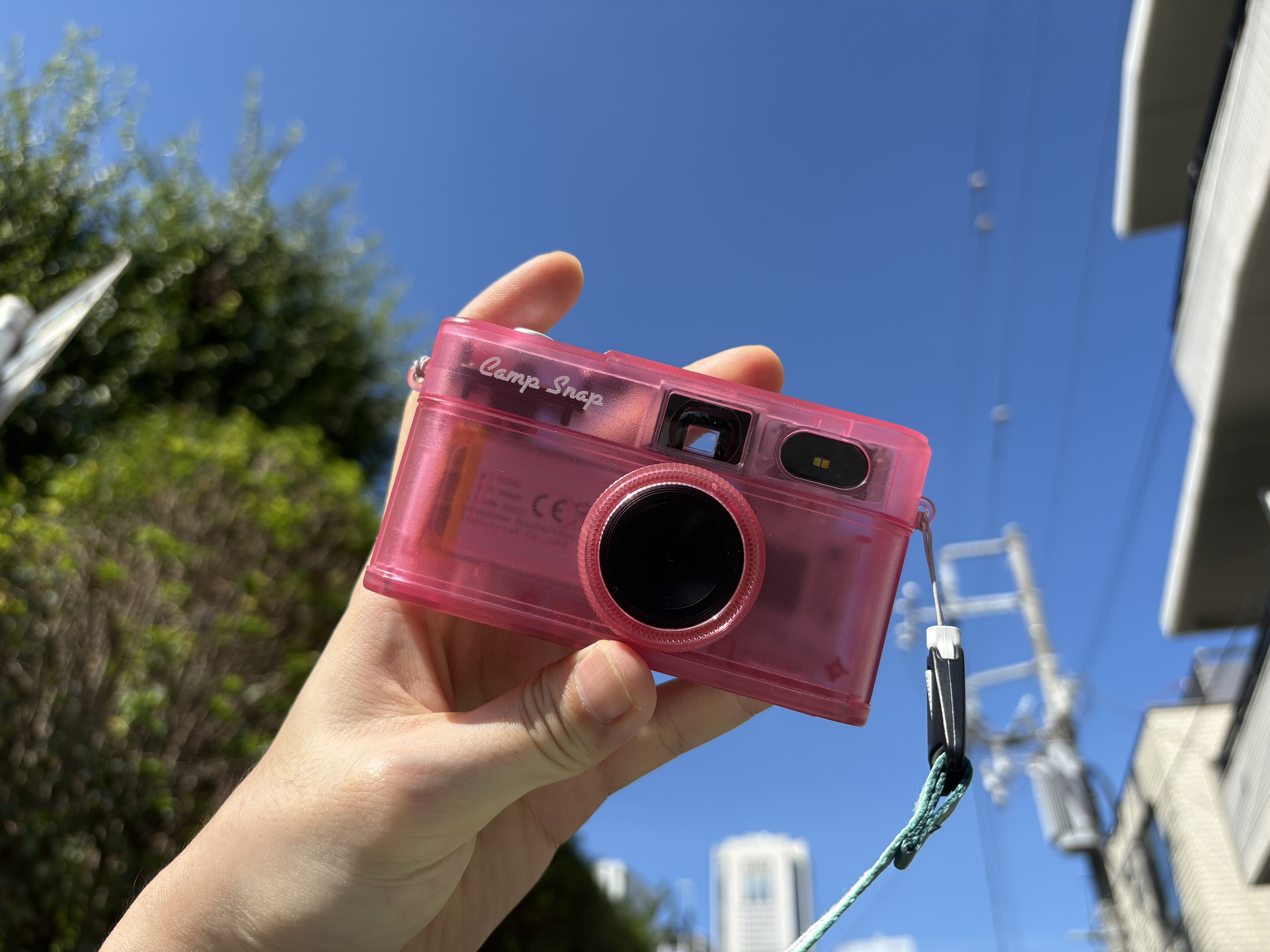 撮る楽しさ」に素直なカメラ。Camp Snap 2が日常をほんの少し、新鮮
