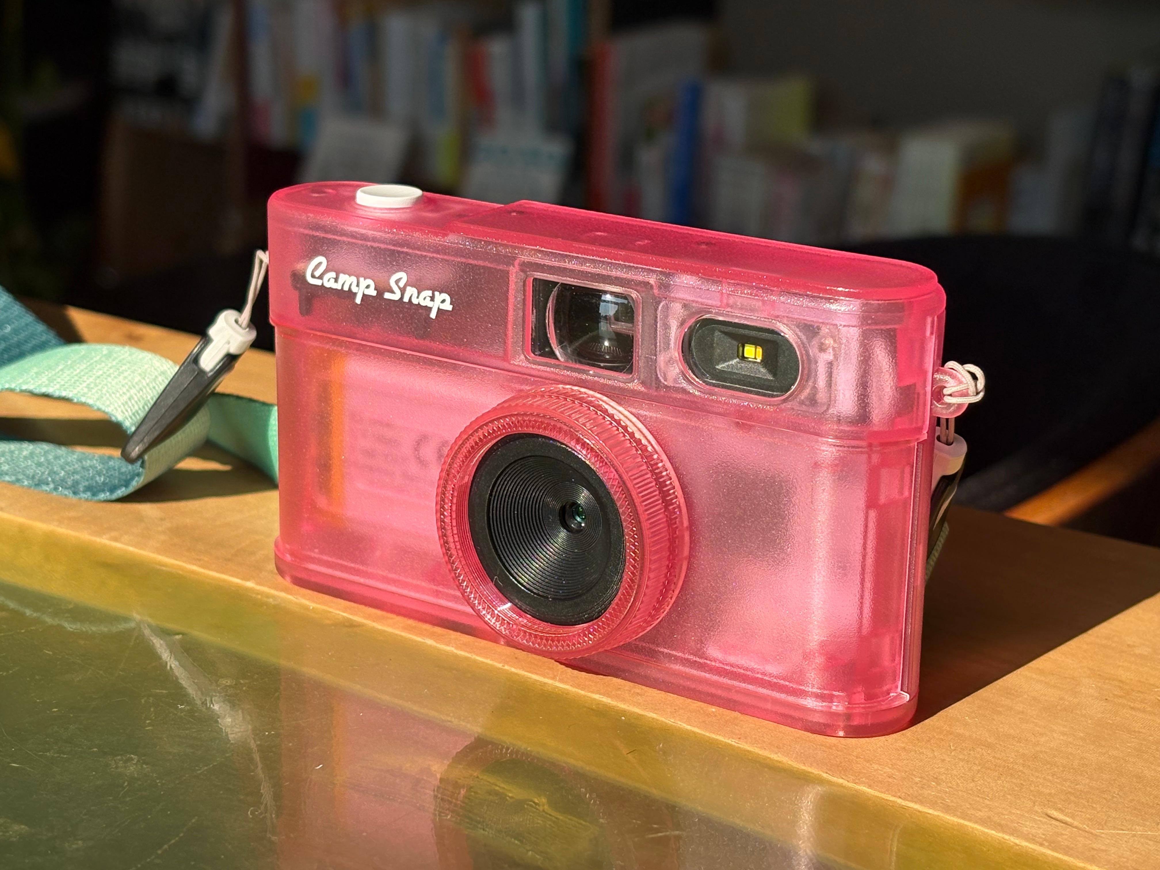 日本未発売 Camp Snap 2 デジカメ ピンク 新品 撮る楽しさ」に素直なカメラ。Camp Snap 2が日常をほんの少し、新鮮
