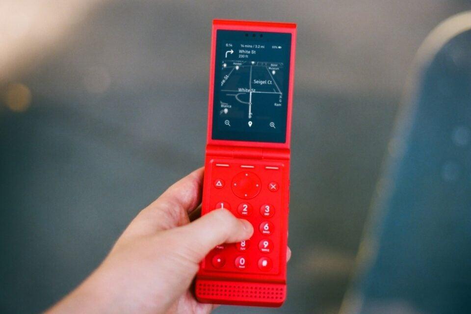 スマホ全盛期のいま、ガラケーの時代がまたやってくるかも