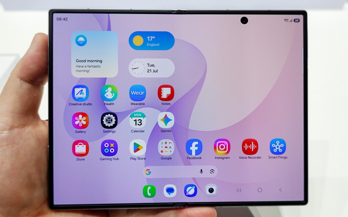 実機で分かった「Galaxy Z Fold8」の画面比率が変わった利点。薄型・大画面化を両立させたサムスンの挑戦