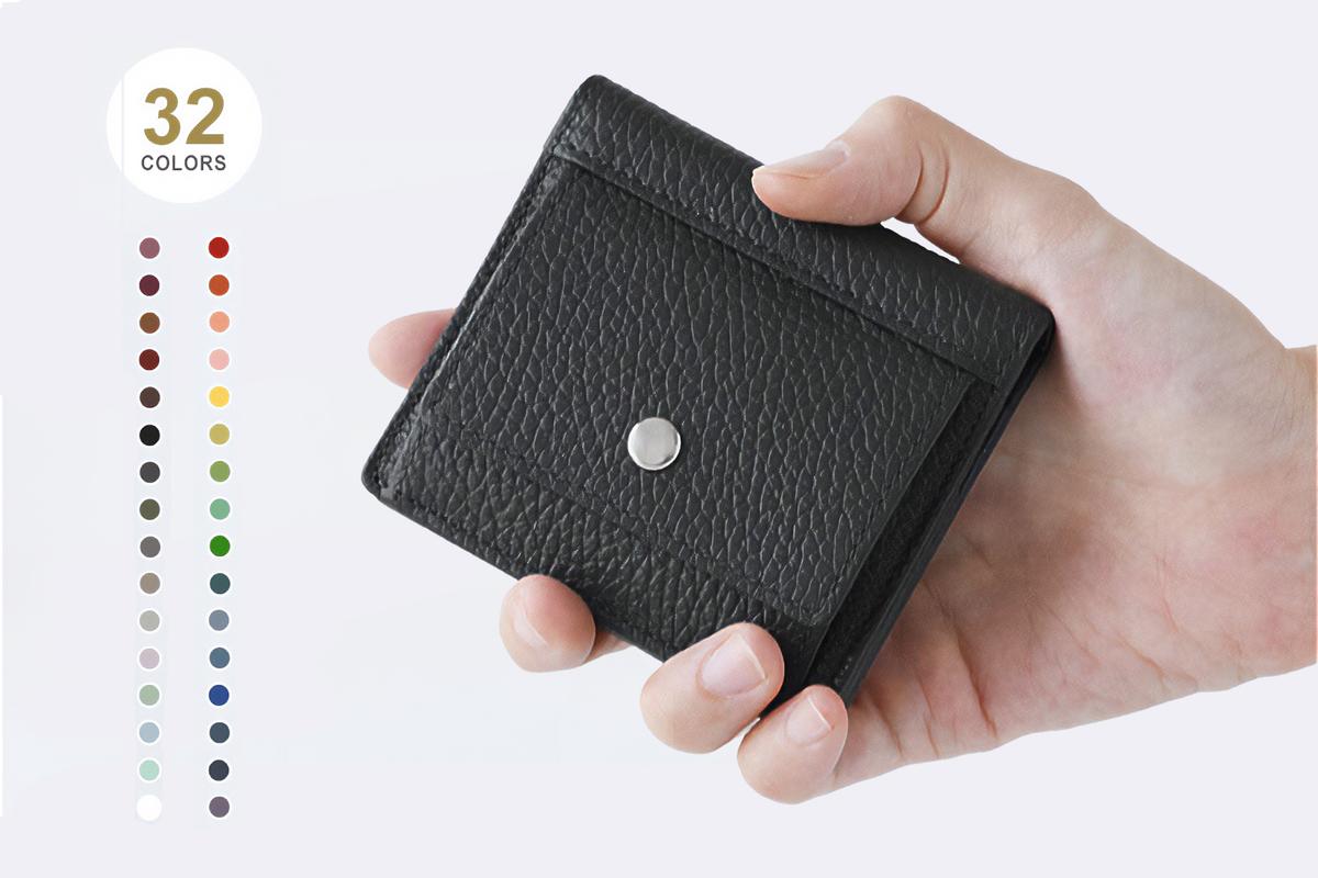 小さくても使いやすいは当たり前。推し色も見つかる全32色の超軽量ウォレット