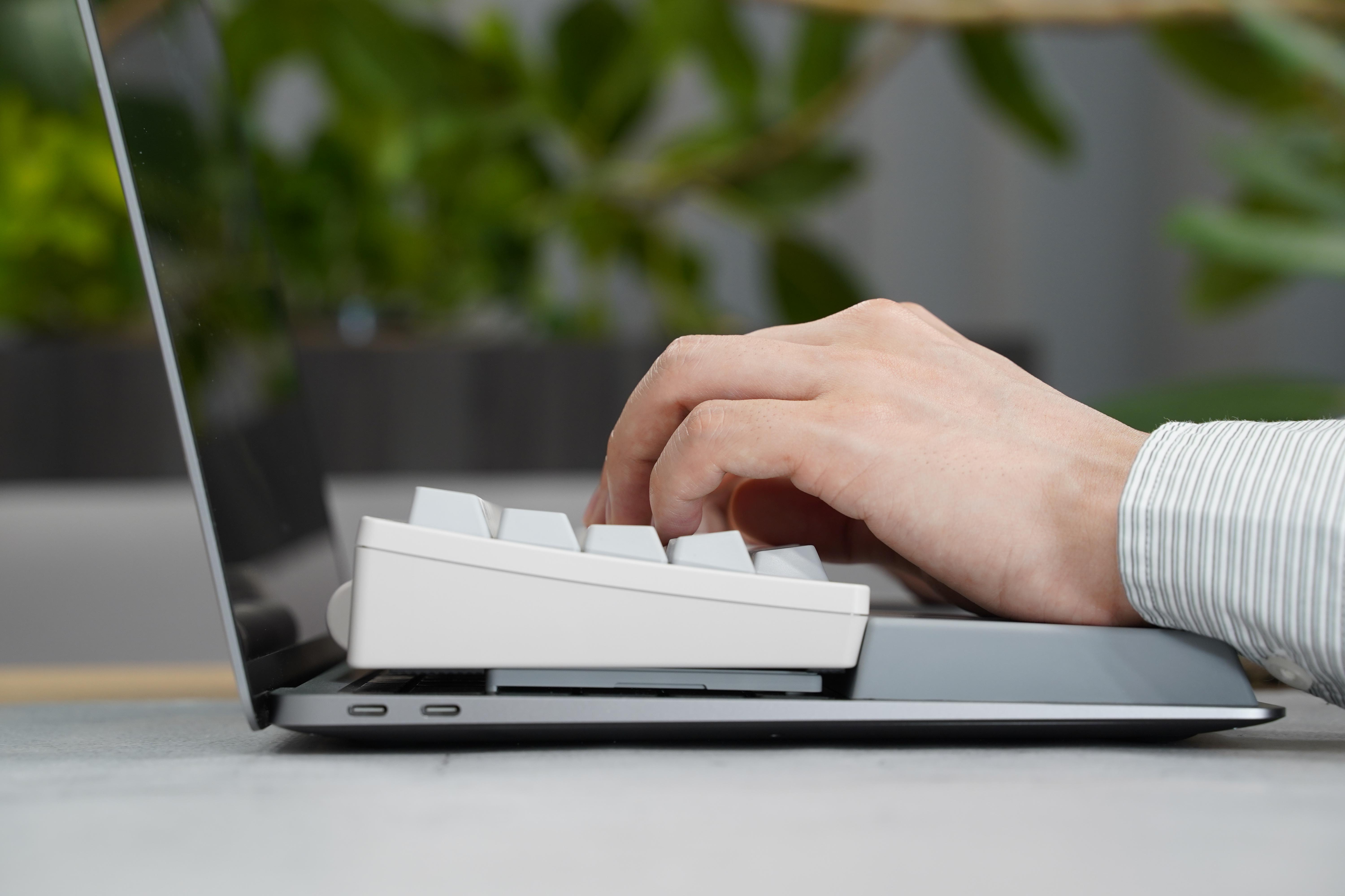 HHKBがNape Proをセットしやすいワークセットを特別価格で販売中