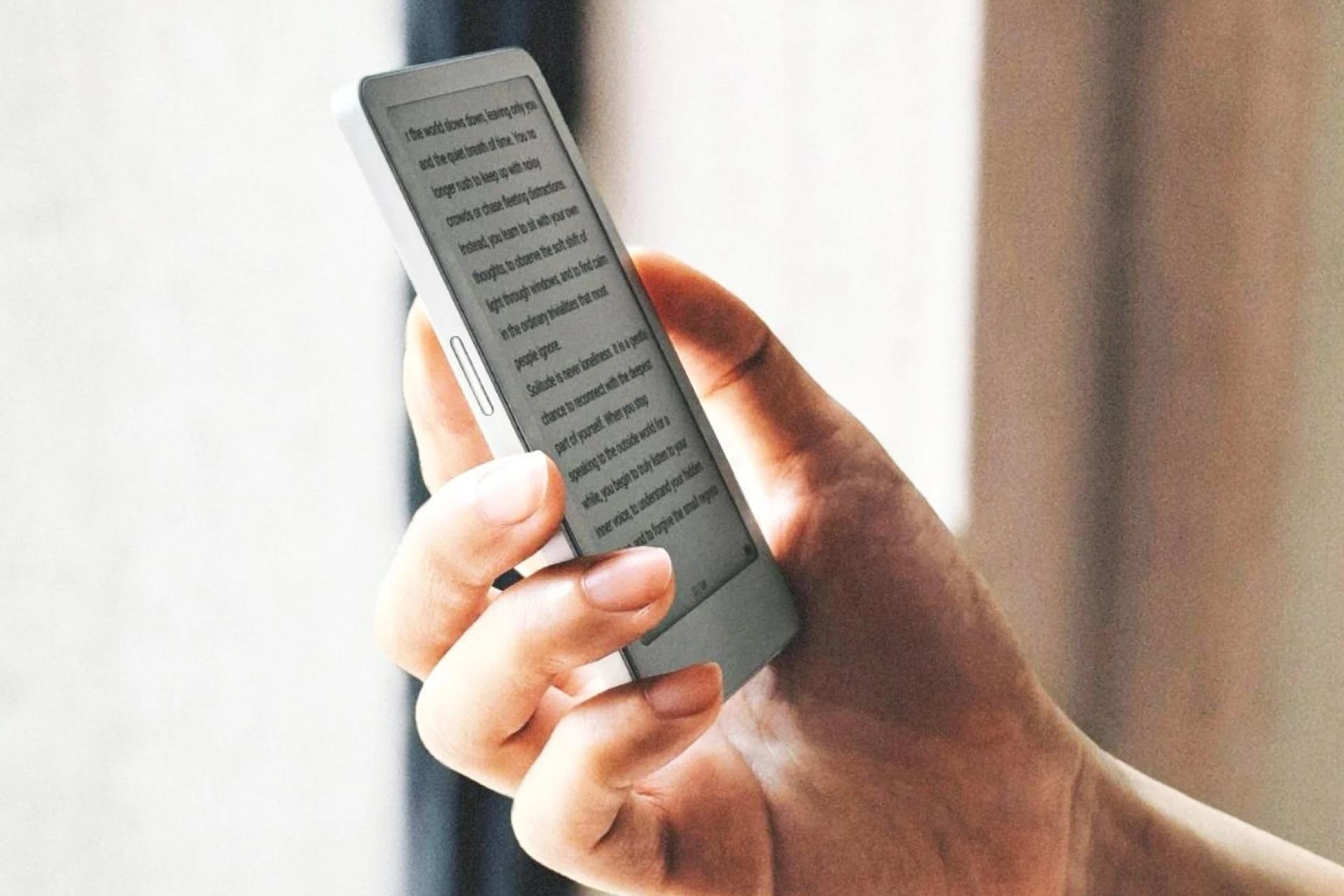 カードサイズの電子書籍リーダー「Boox Picco」発表 | ギズモード