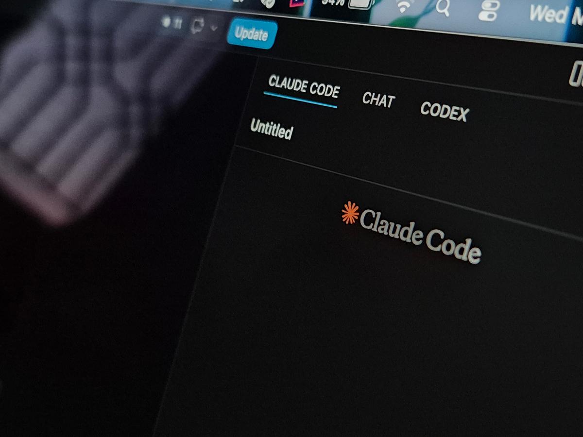 Claude Codeの開発者が指摘。「AIをマイクロマネジメントするのはやめよう」