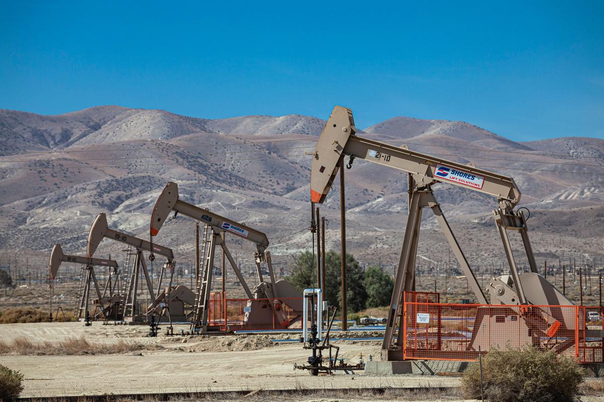米国とイランの和平合意への「楽観論」が再燃し、原油価格が急落