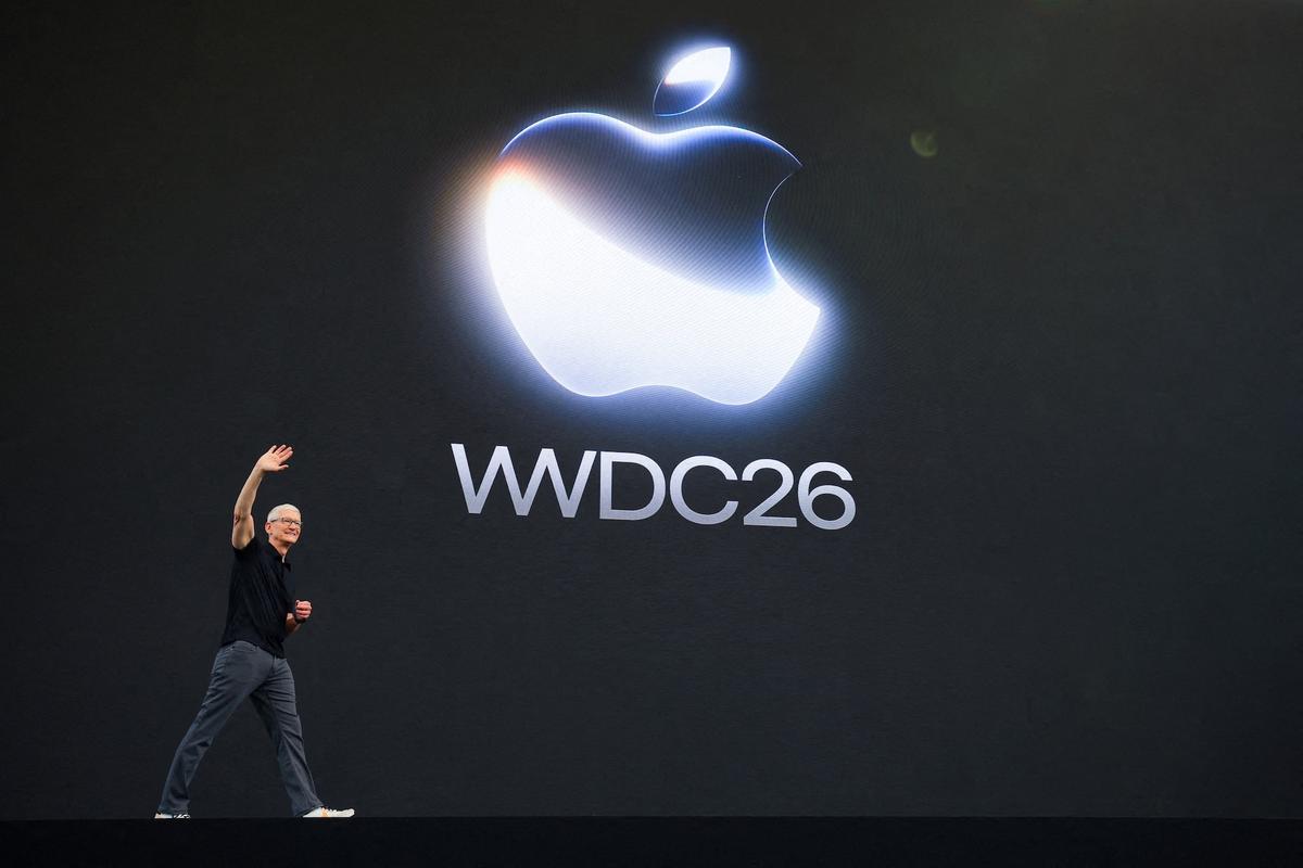 ティム・クック最後のアップル決算説明会、ウォール街のアナリストたちはこう見ている。AIとメモリの不足に注目