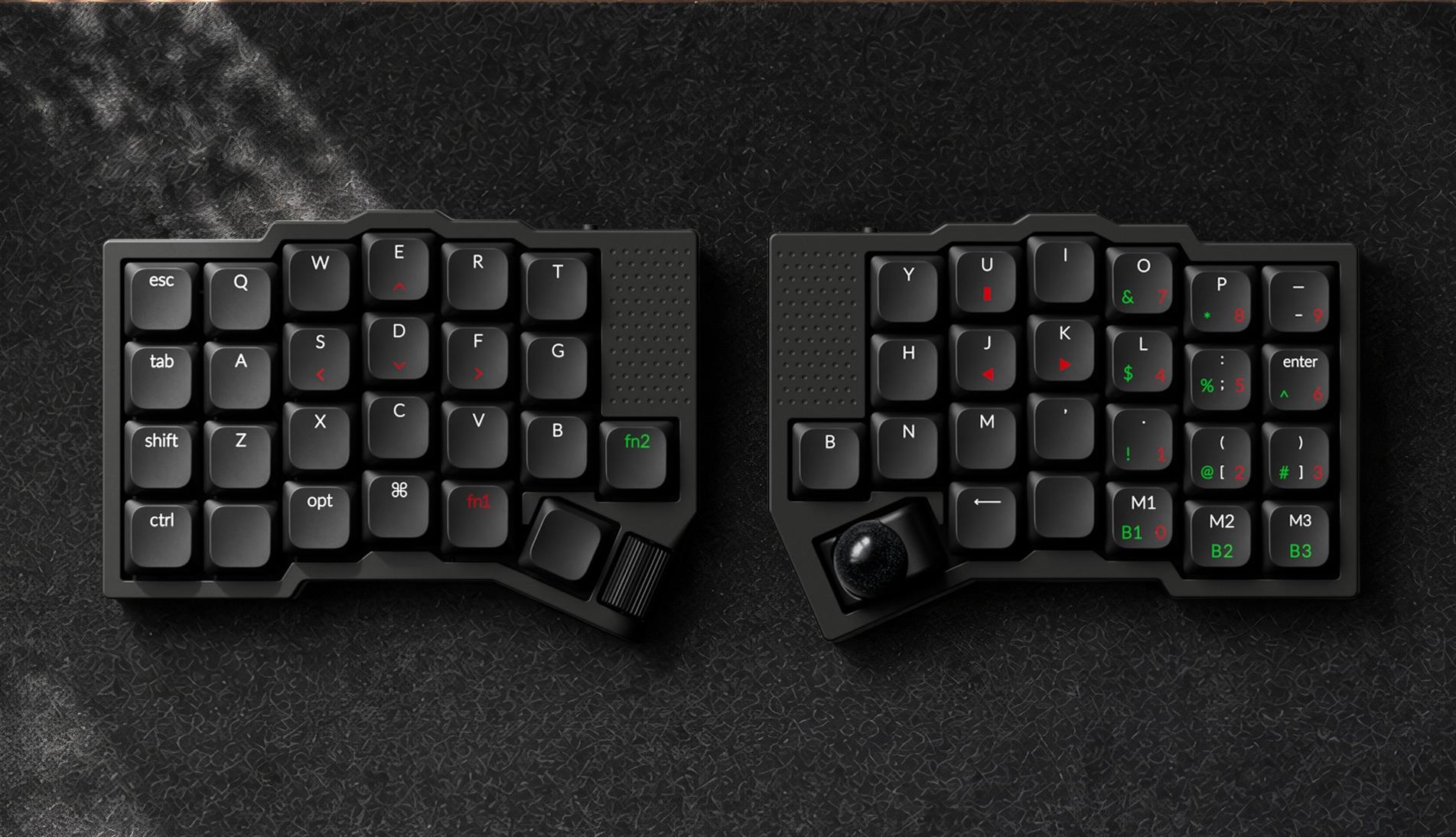 外出時でも快適な入力へ。キーボードに「左右分割」という新たな可能性