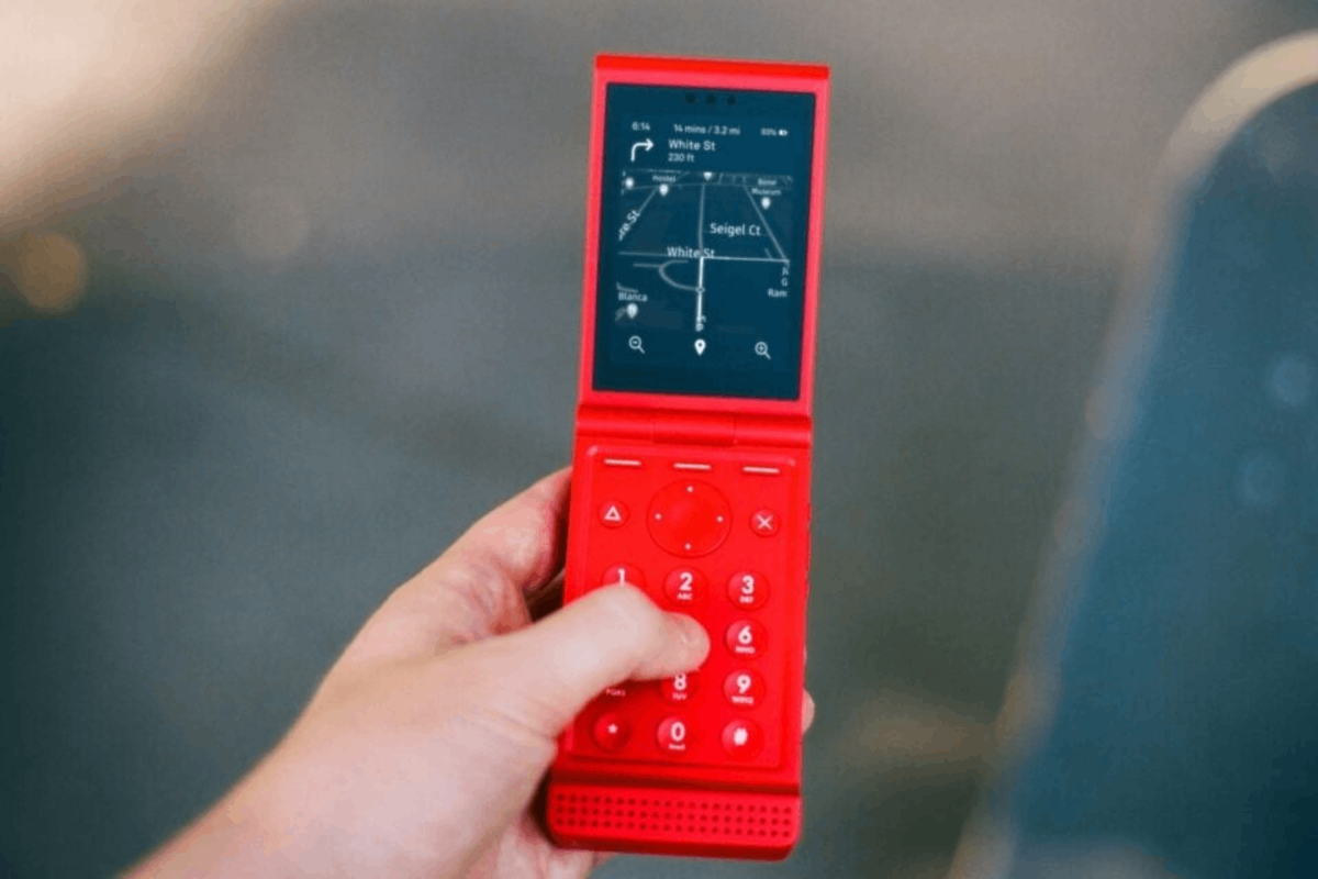 スマホ全盛期のいま、ガラケーの時代がまたやってくるかも？
