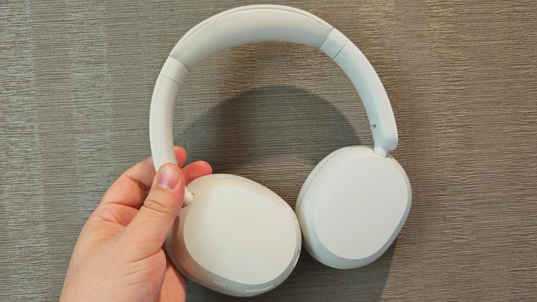 シャオミの7980円ヘッドホン「REDMI Headphones Neo」を試す