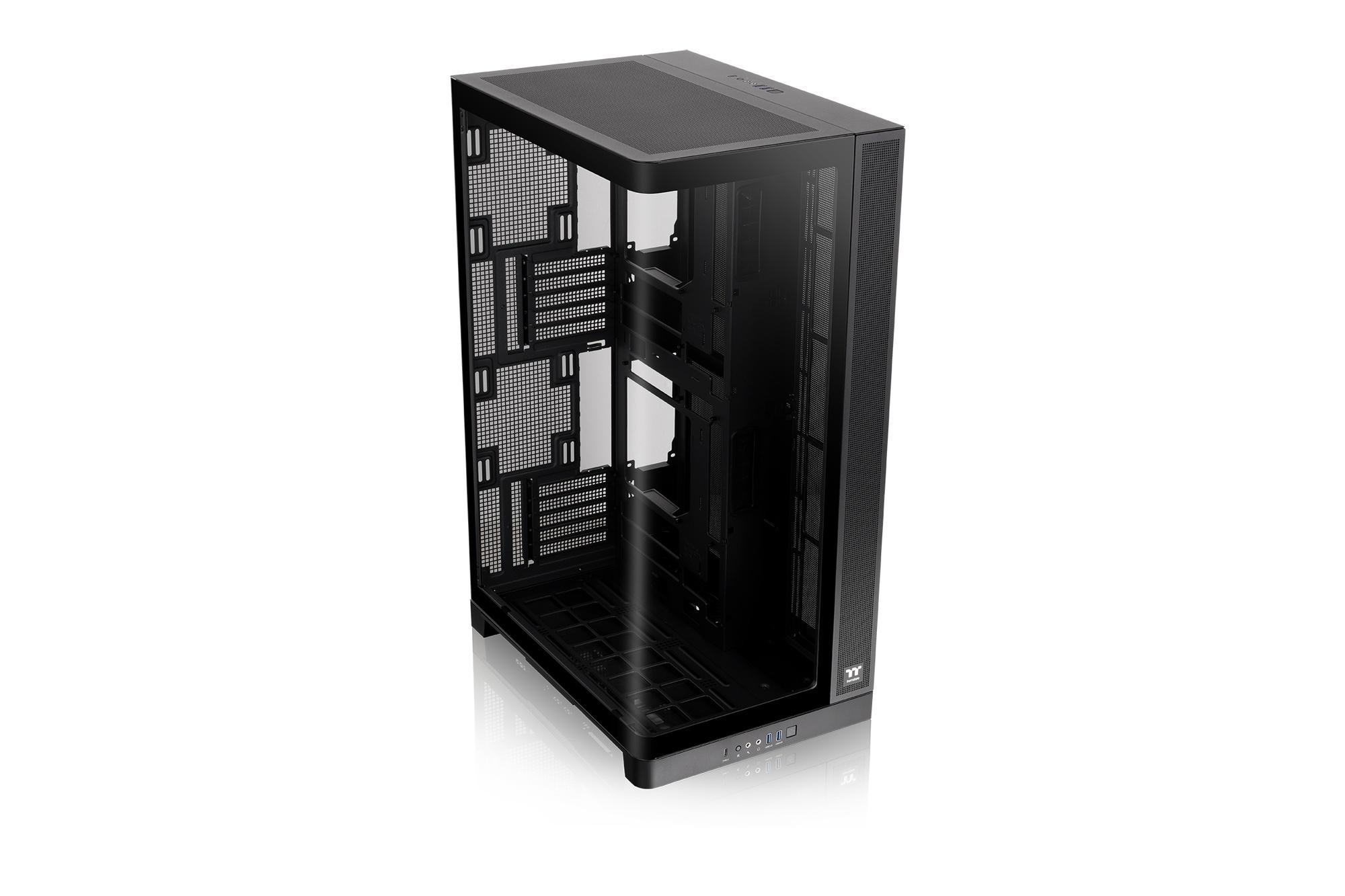 多重人格PCケース。1台のスペースに2つのマザーボードが搭載できるって