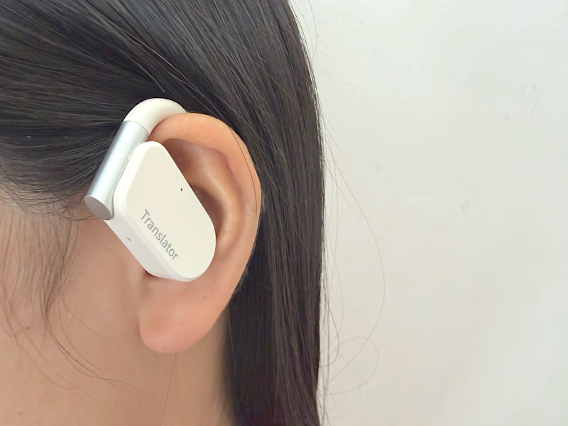 電波がなくてもリアタイ翻訳。耳を塞がないAI翻訳イヤホンを使ってみました