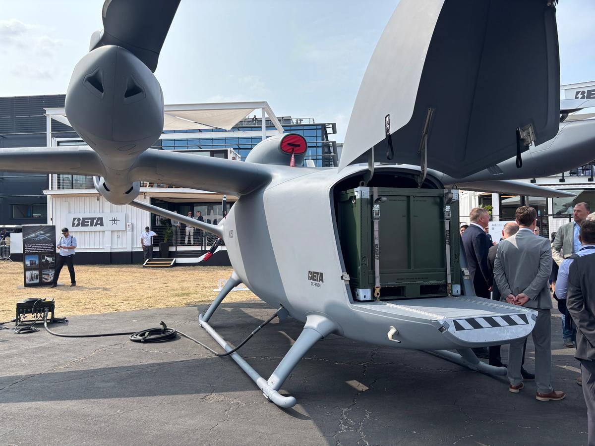 ベータ・テクノロジーズ、軍用自律型航空機「MV250」を発表