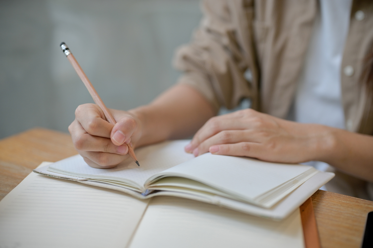“受身の勉強”を卒業してワクワクしながら学ぶには？ペンとノートではじめる「KWLチャート」