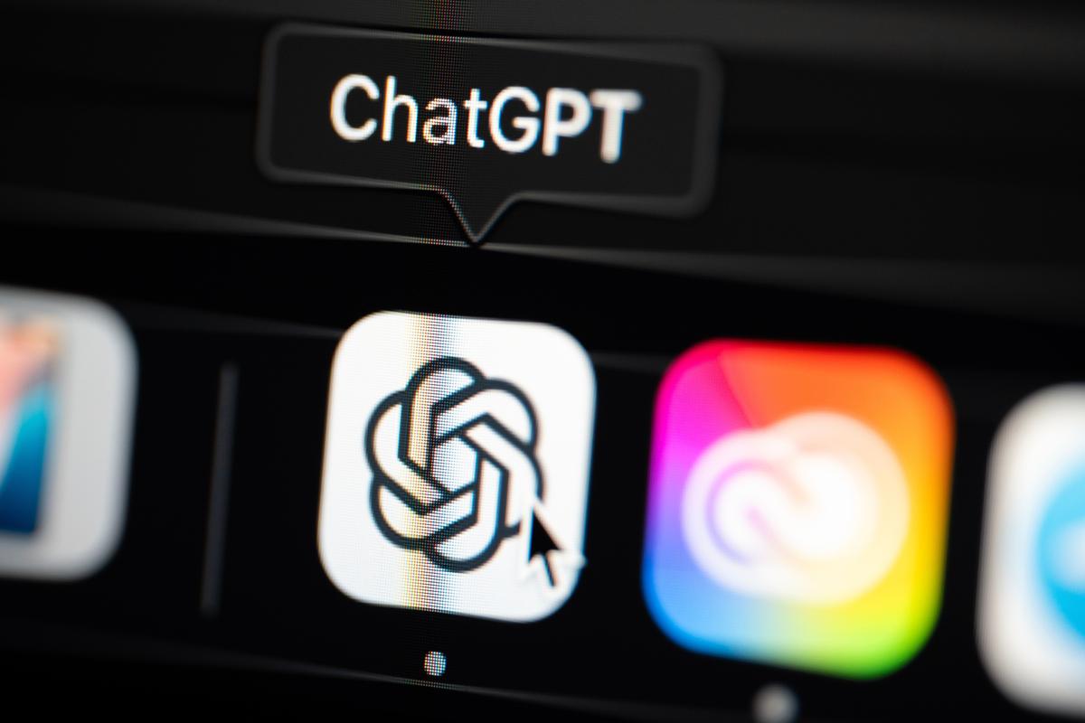 ChatGPTで「担当外」の仕事をする人たち。80万件の利用データから見えた3つの仕事