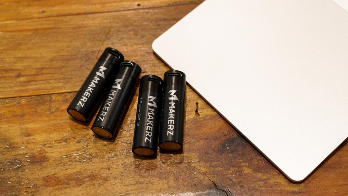 初代Magic Trackpadがまだ現役。電池交換のストレスを消してくれた単三充電池の話