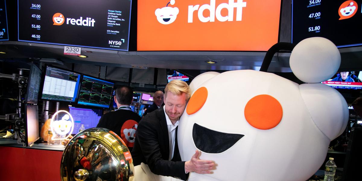 レディットがS&amp;P 500入り。混沌のネット掲示板がAI時代の資産に