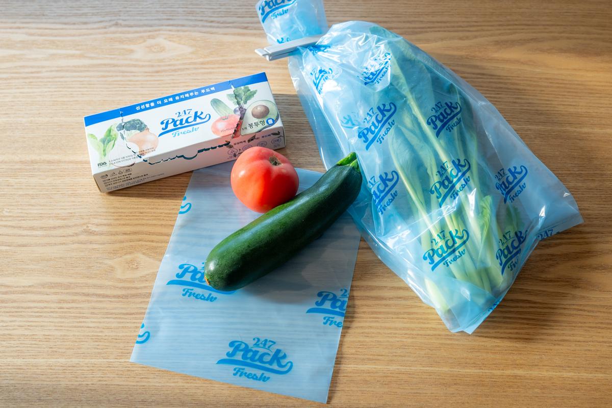 野菜や果物が長持ちする保存袋。そのヒミツは老化ガスを吸収して分解してくれるから